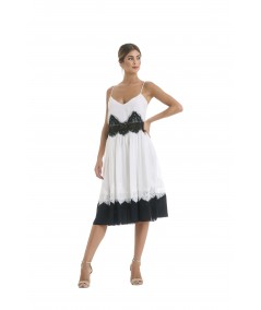 Abito con bretelle in pizzo